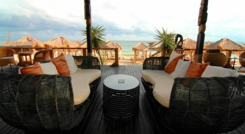 Andalucia Beach Hotel Елените Экстерьер фото