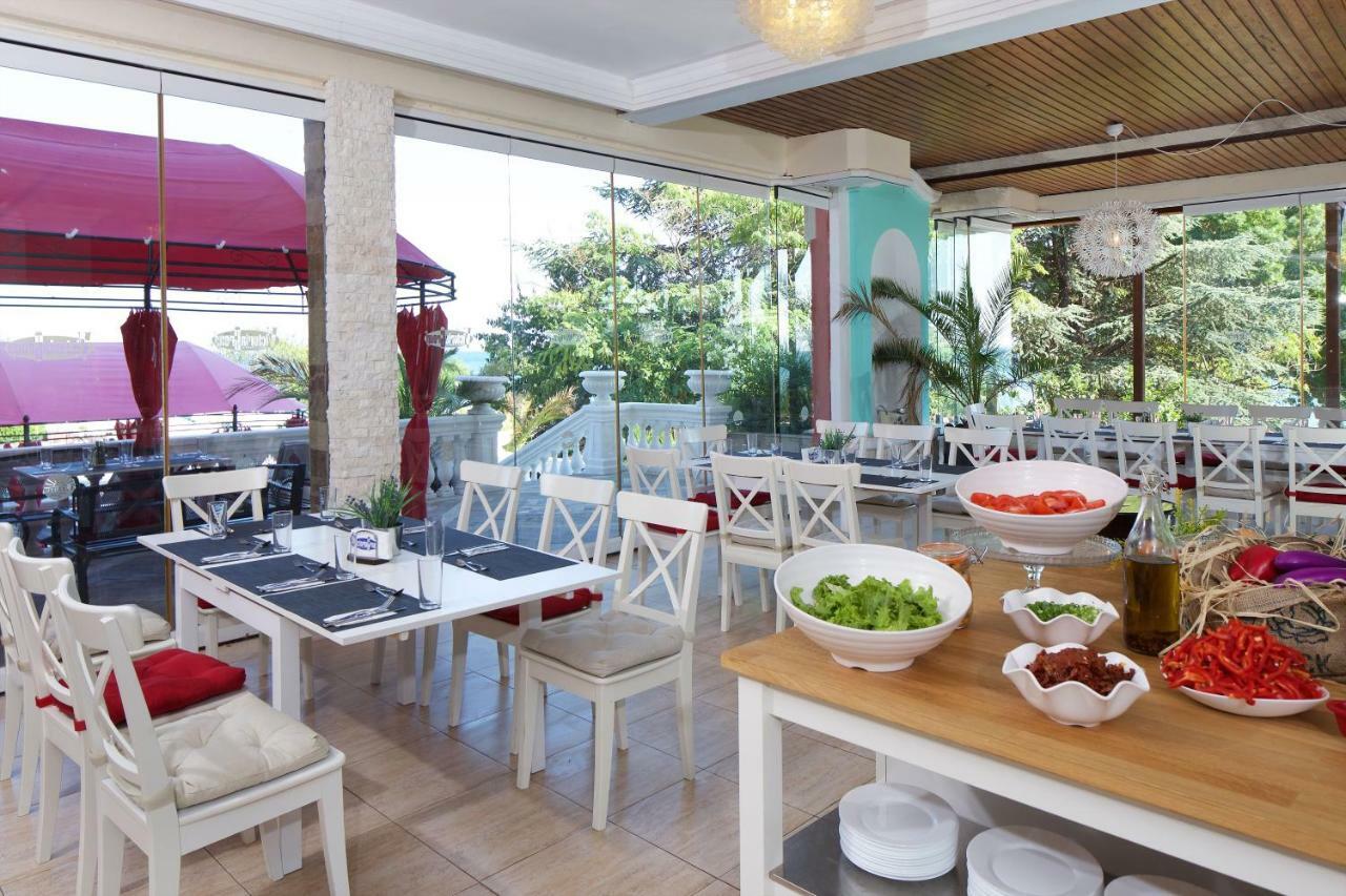 Andalucia Beach Hotel Елените Экстерьер фото